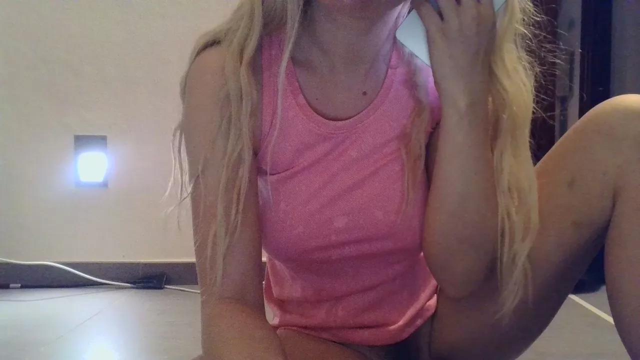ElenaRey on Cam4 