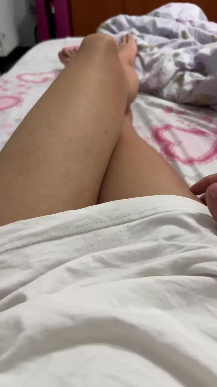 Elisabettafoor on Cam4 