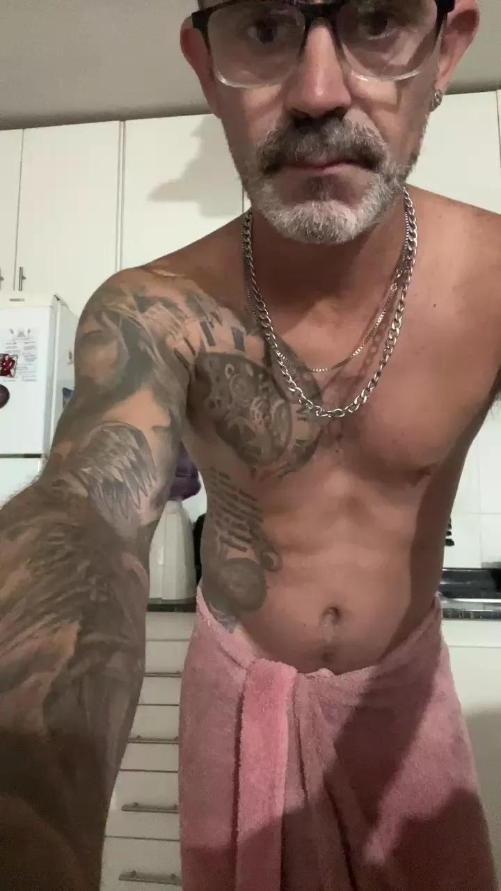 elra1979 on Cam4 