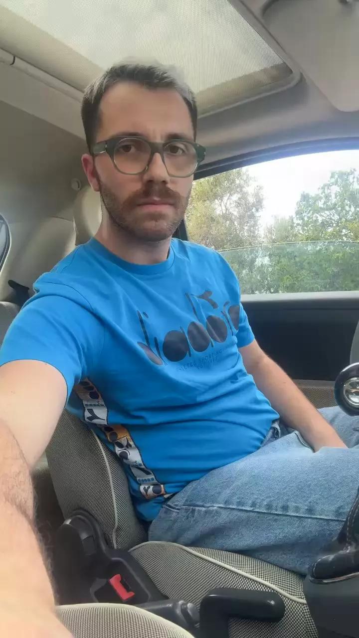 Ericazzo on Cam4 