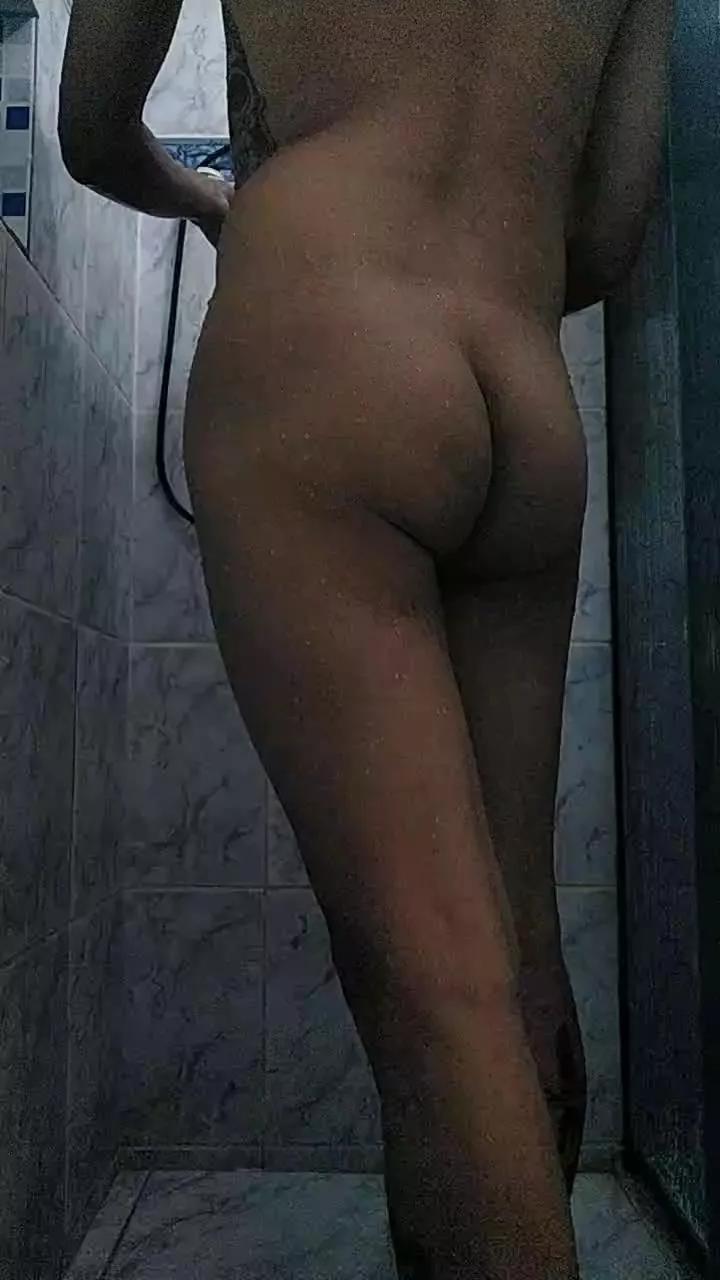 erihs on Cam4 