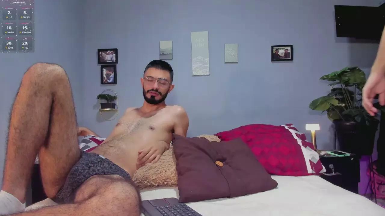 ethan_adam on Cam4 