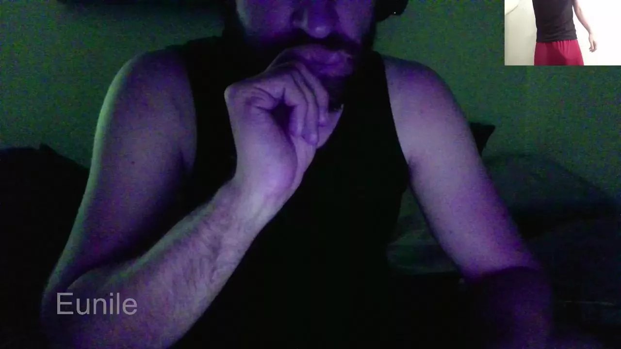 Offline eunile on Cam4