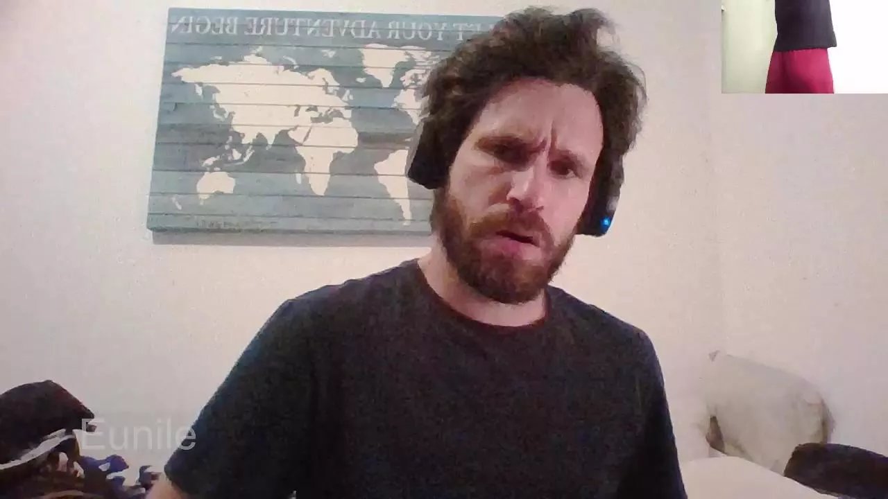 Offline eunile on Cam4