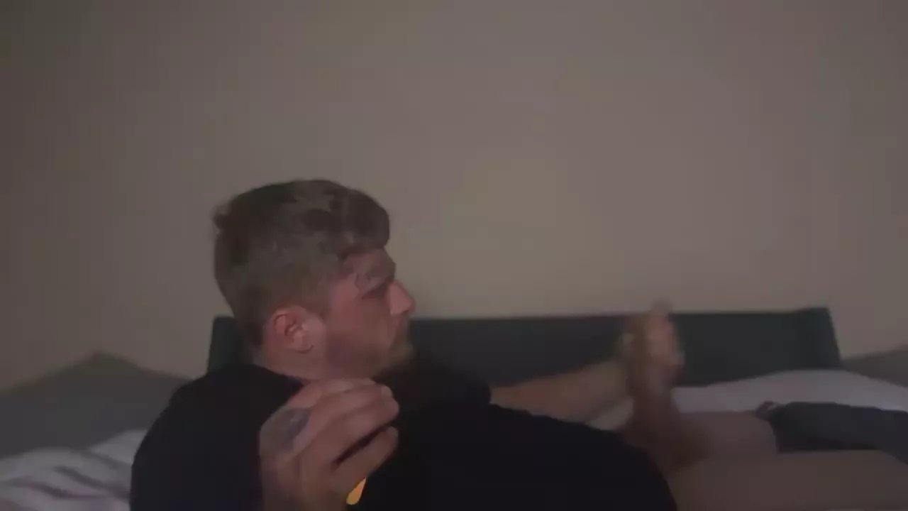 Offline Fbgm51 on Cam4