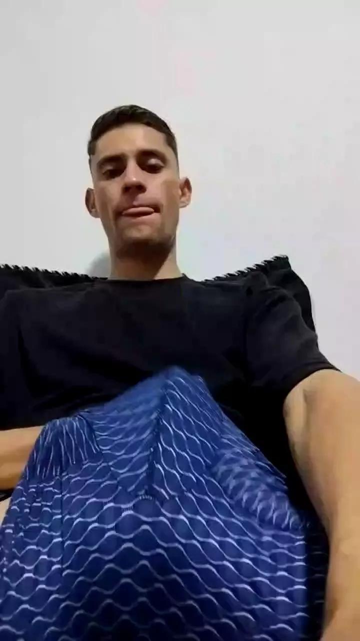 Flaco20x on Cam4 