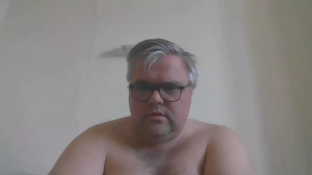 flochon5656 on Cam4 
