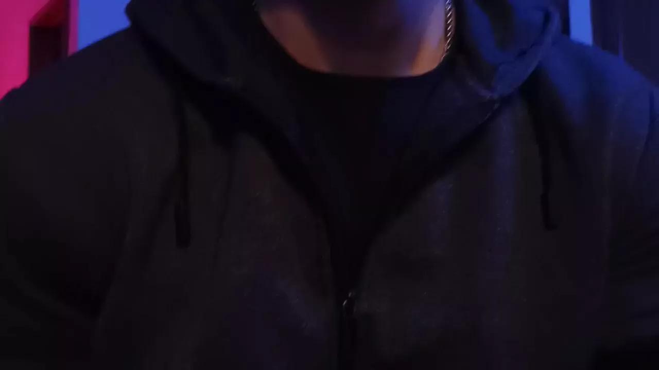 Frabroker on Cam4 