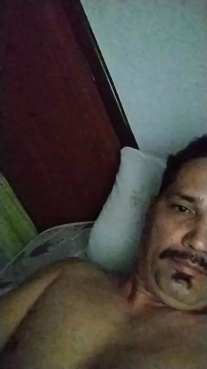 Offline Francisconeto87 on Cam4