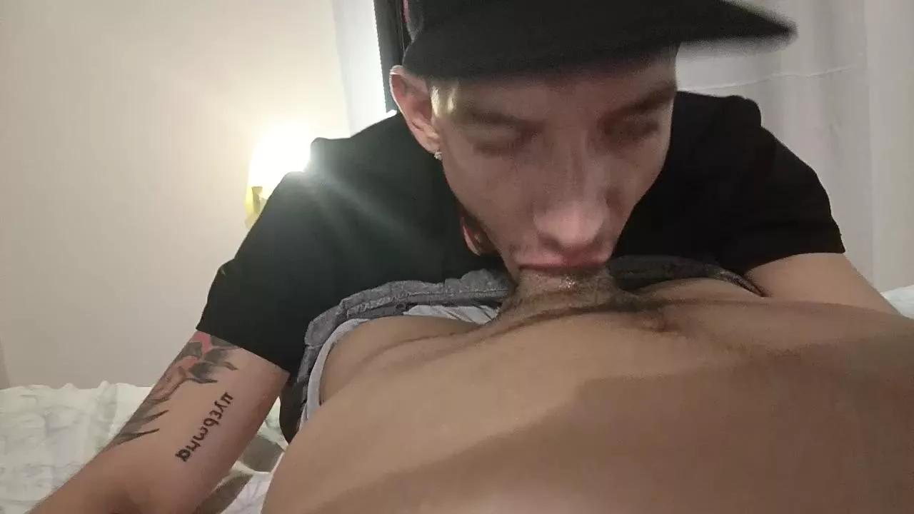 Fratstraights on Cam4 