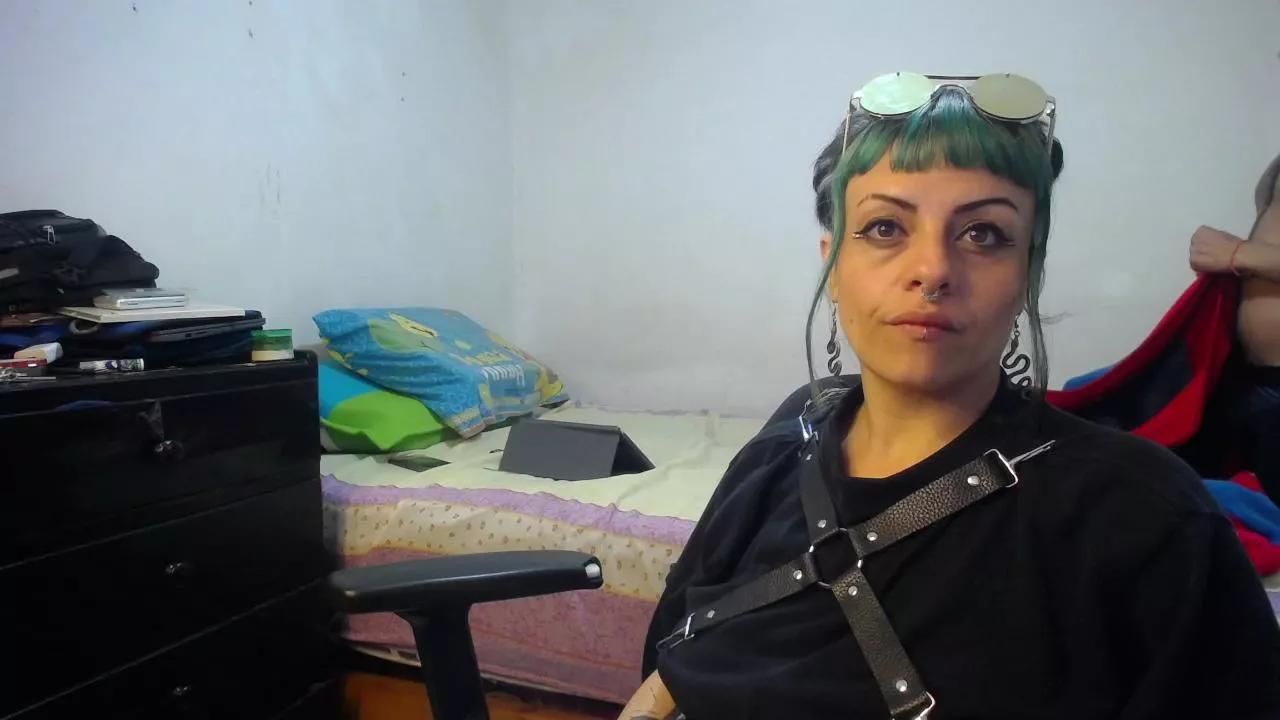 freya_sorceres on Cam4 
