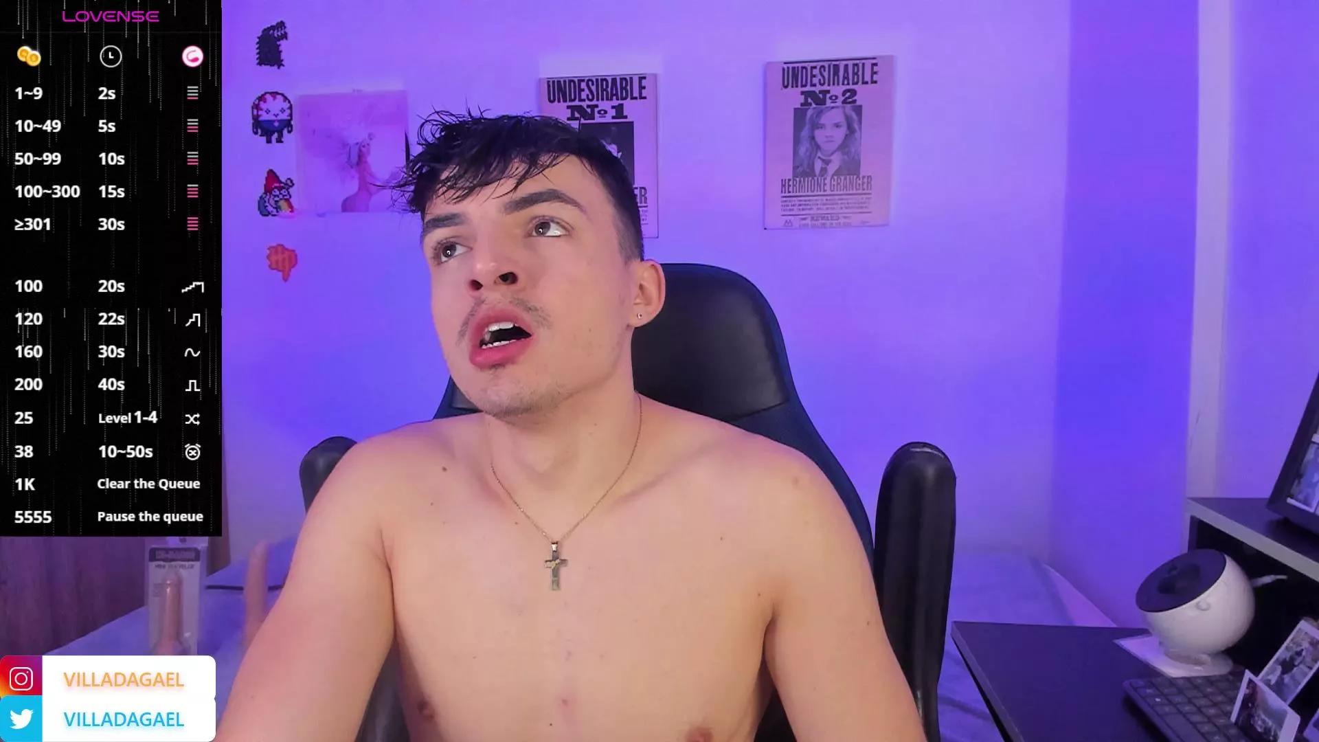 Gaelvillada on Cam4 