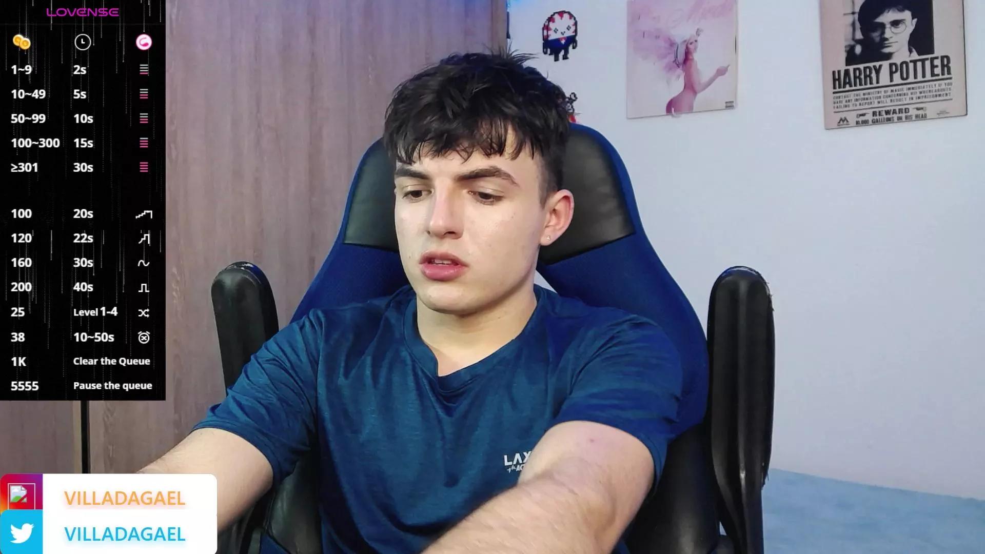 Gaelvillada on Cam4 