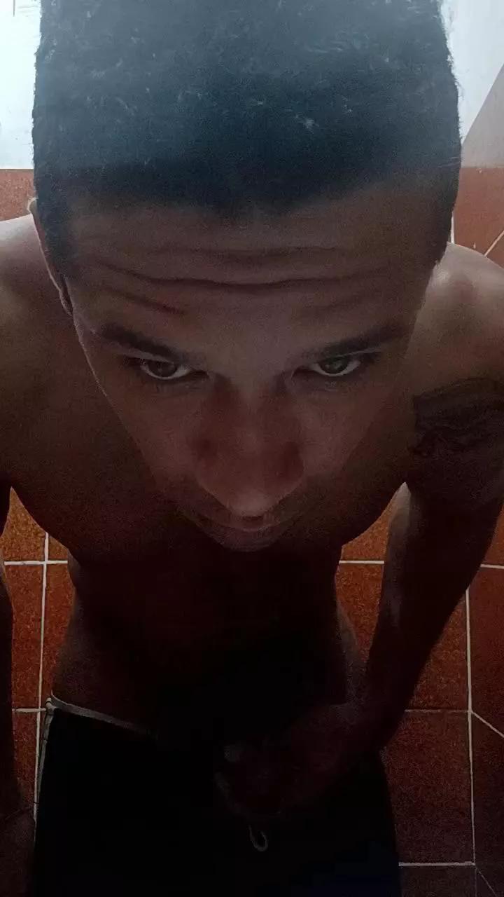 Gato231991 on Cam4 