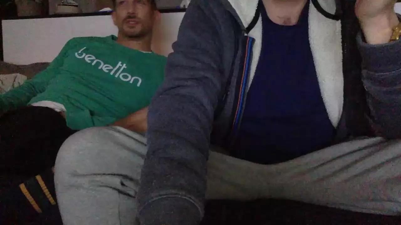 Gayatadispo on Cam4 