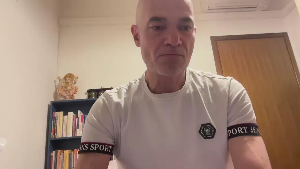 GayFigo19Stup on Cam4 