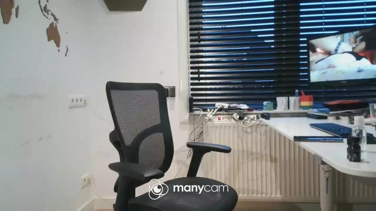 Geilgastje82 on Cam4 