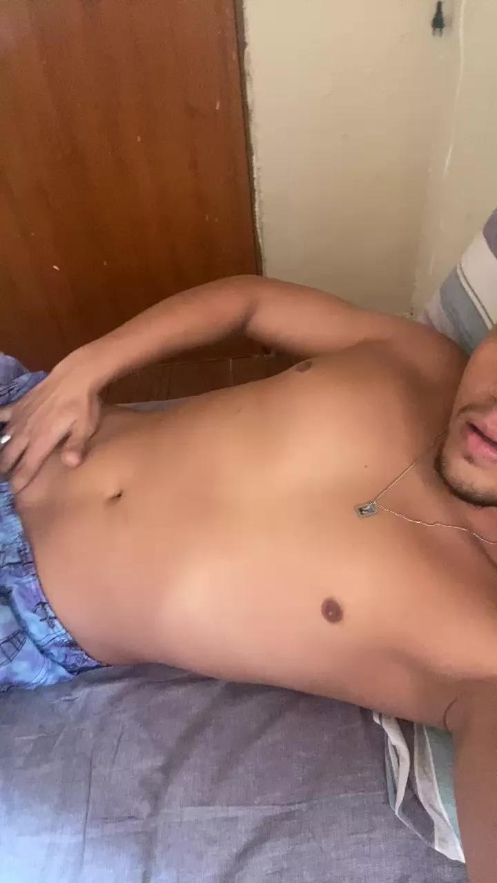 Gepetu on Cam4 