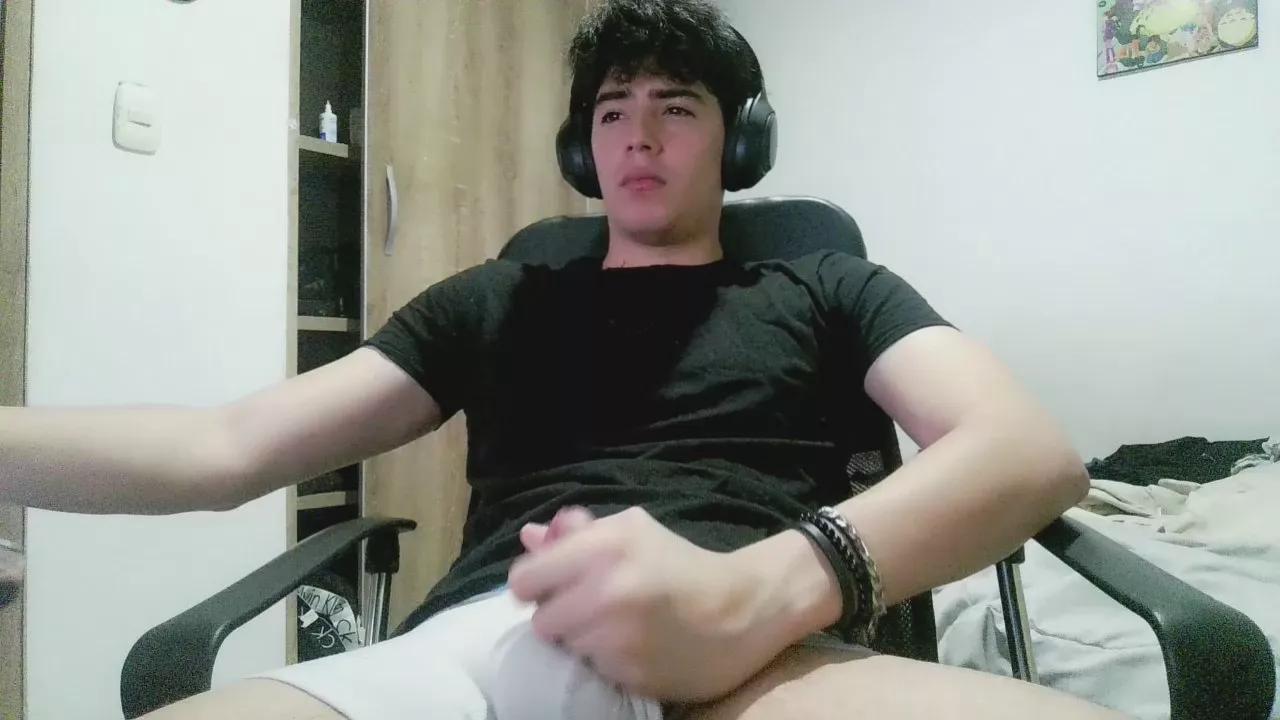 gerardcolo on Cam4 