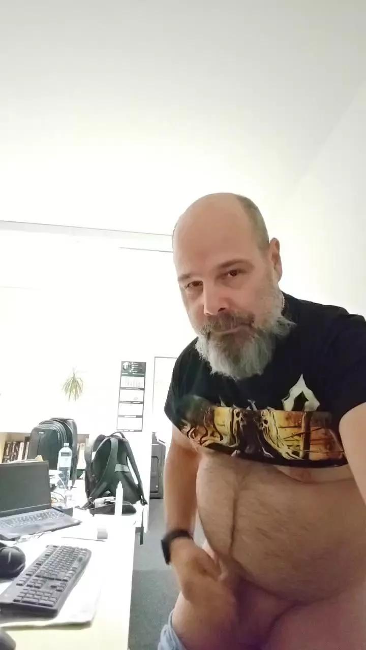 german_9inch on Cam4 