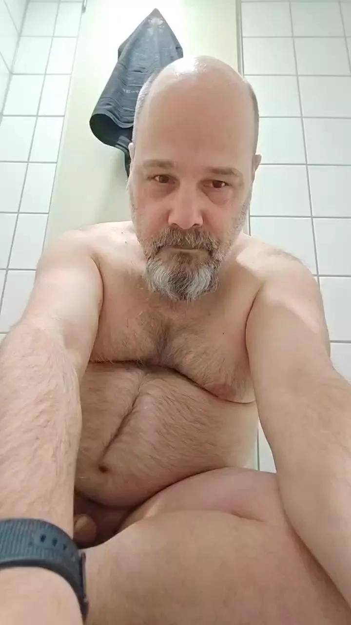german_9inch on Cam4 