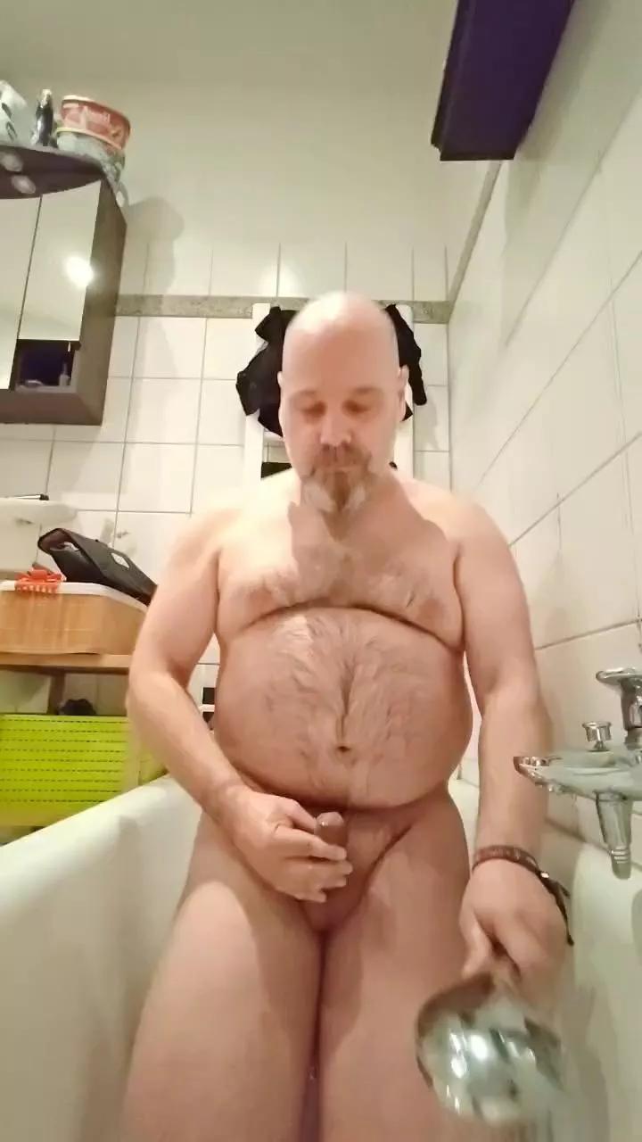 german_9inch on Cam4 