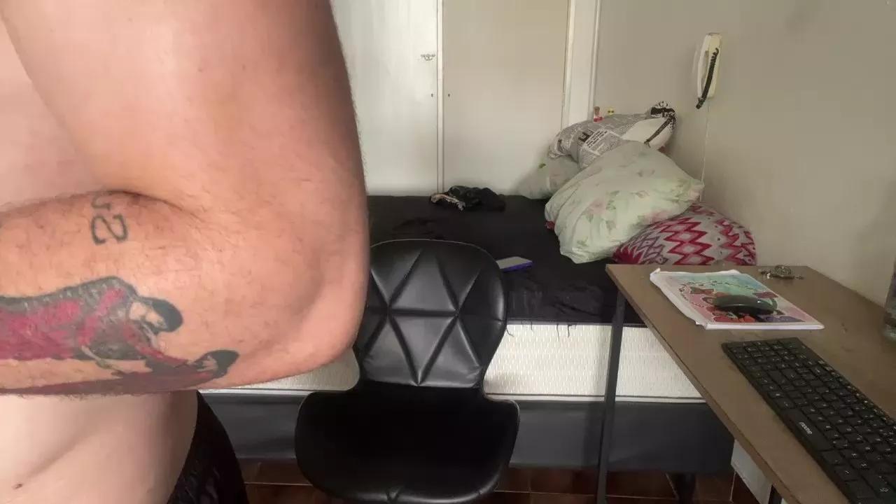 gerson229 on Cam4 