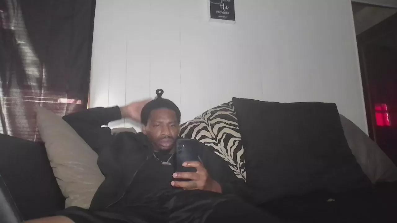 giovannidadon1 on Cam4 