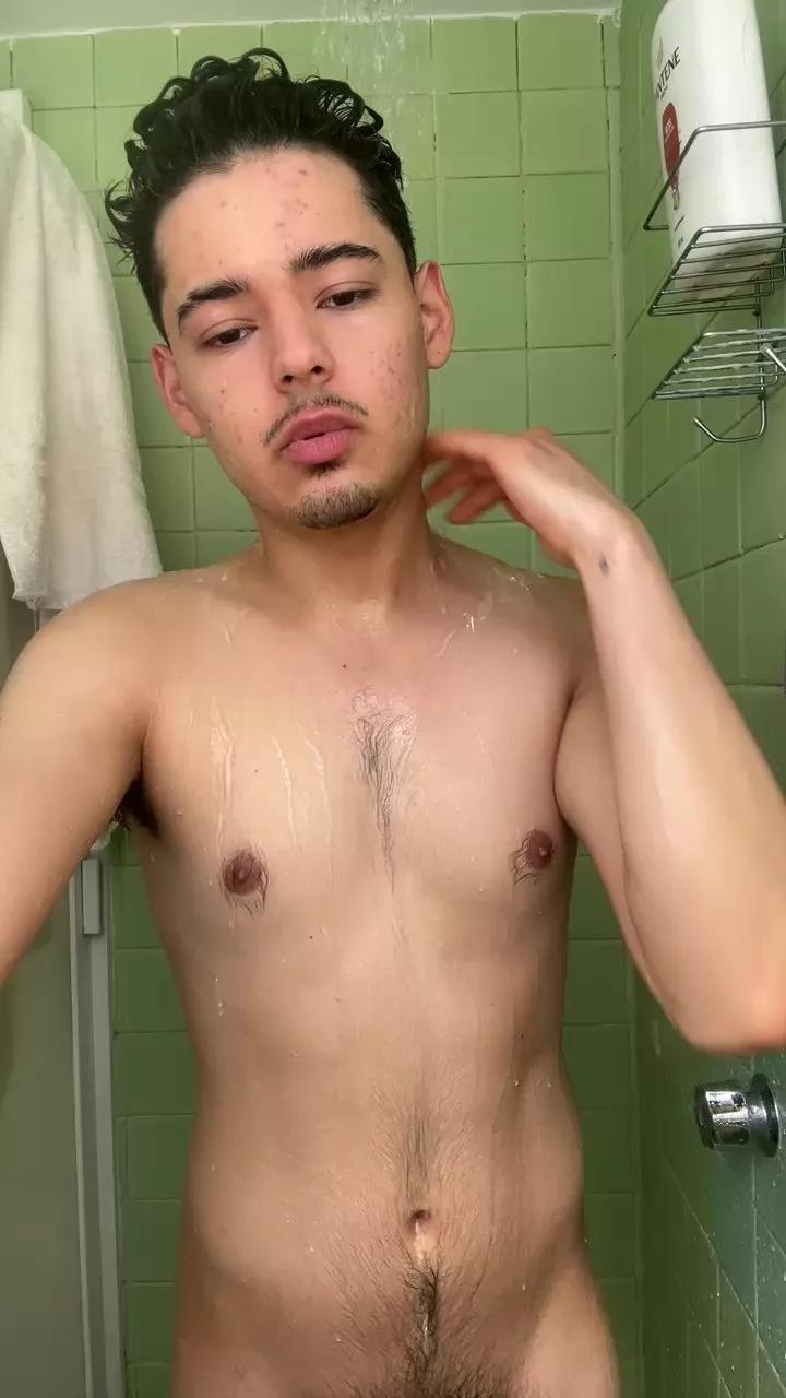 Giovszz on Cam4 
