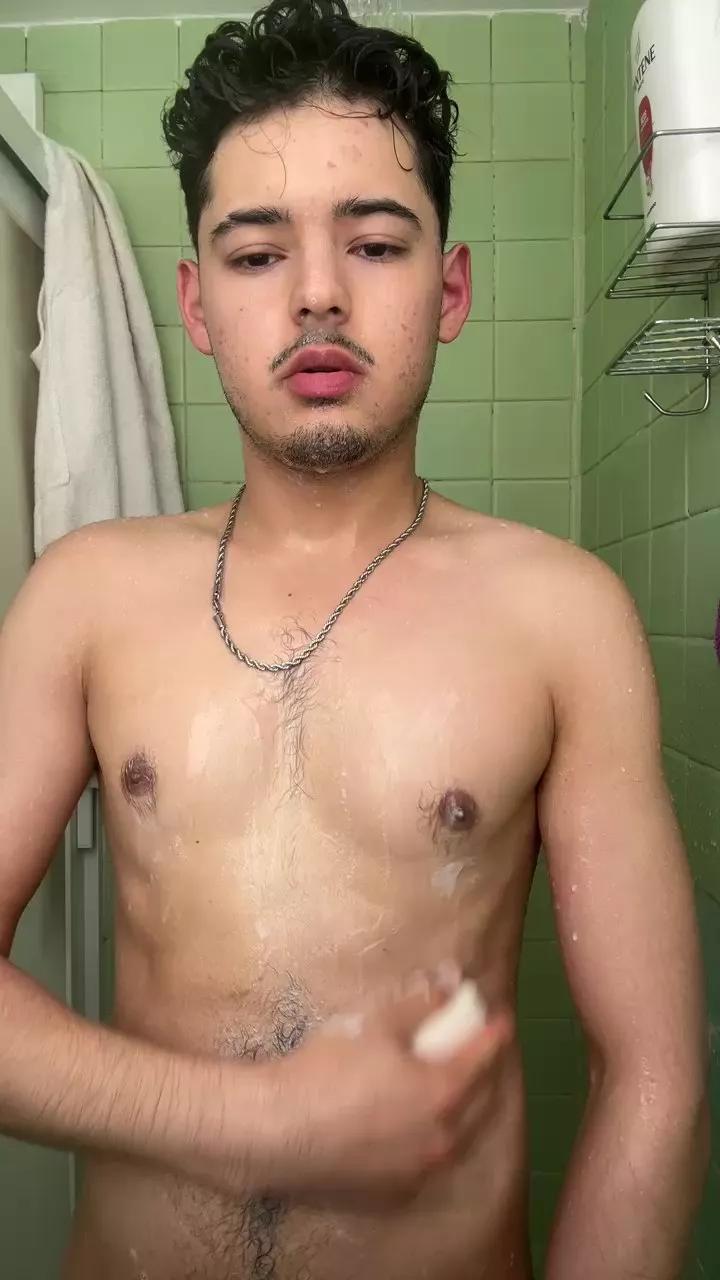Giovszz on Cam4 