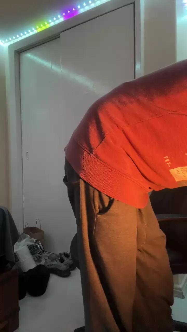 Giovszz on Cam4 