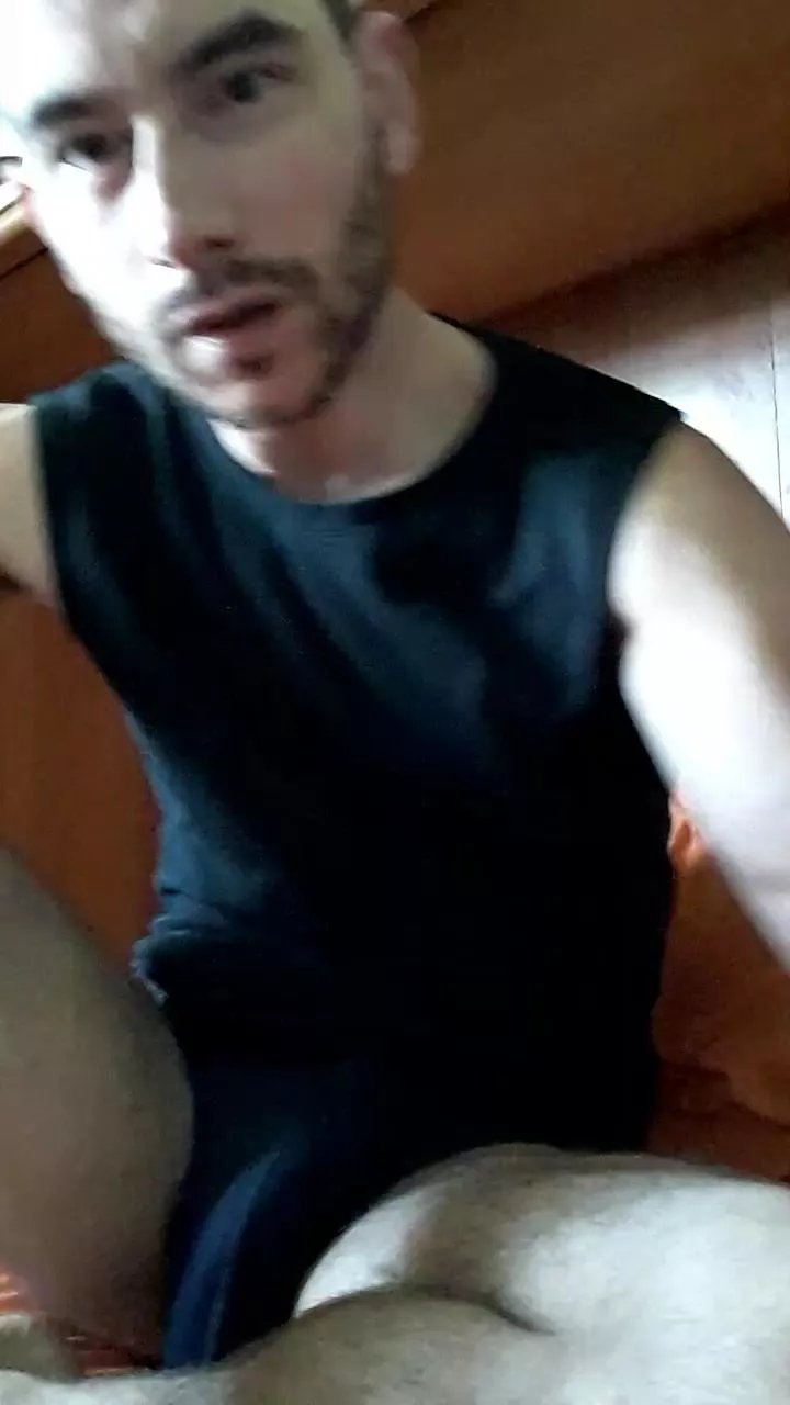 Offline Gnokk42 on Cam4