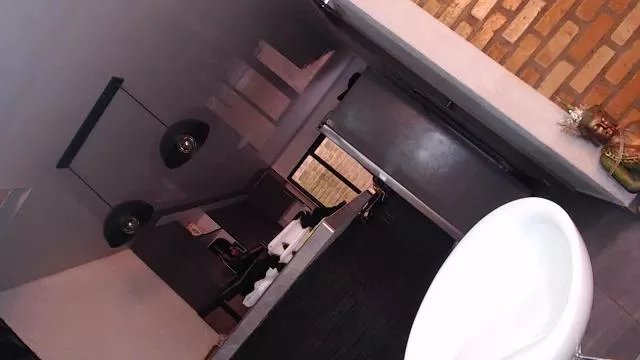 Offline Goddessxfox on Cam4