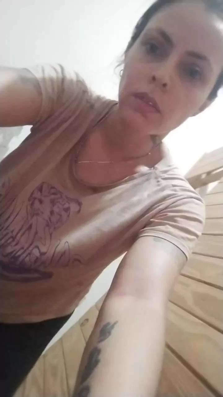 Goldie_Cazacu on Cam4 