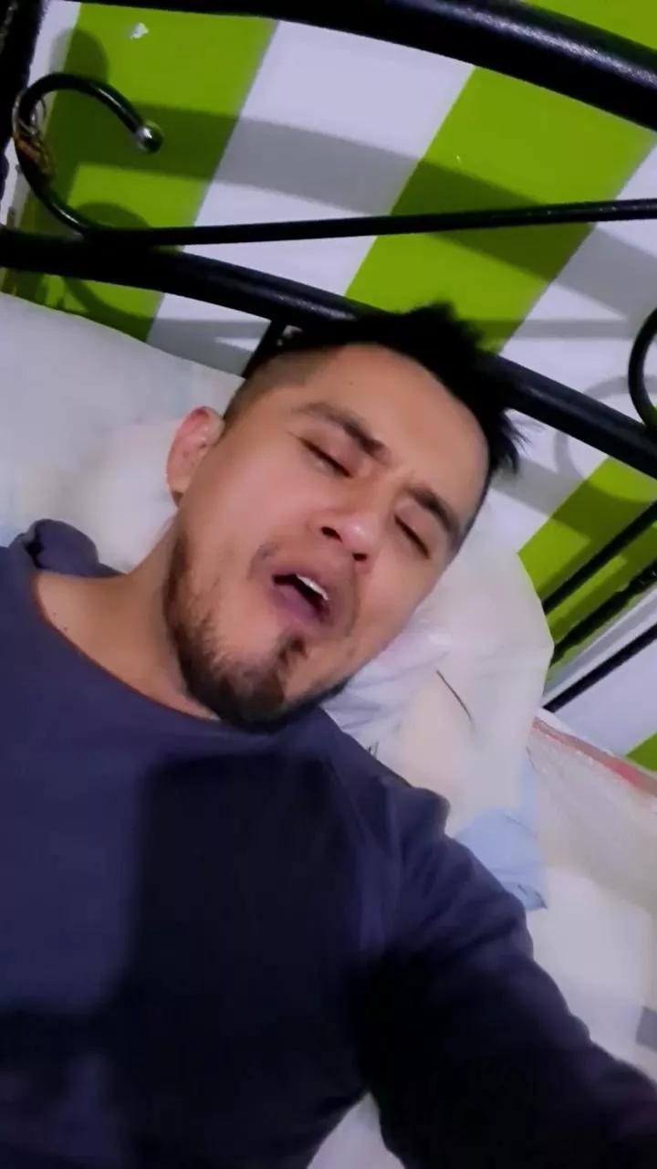 Gonzal0_05 on Cam4 