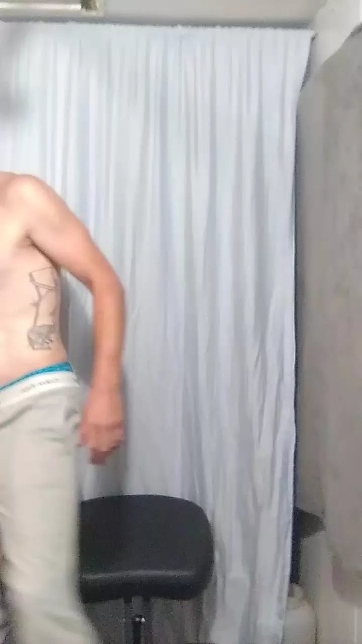 Offline good_thrust on Cam4