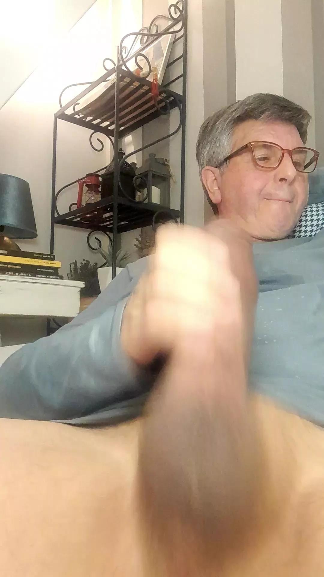 Grancazzogenova on Cam4 