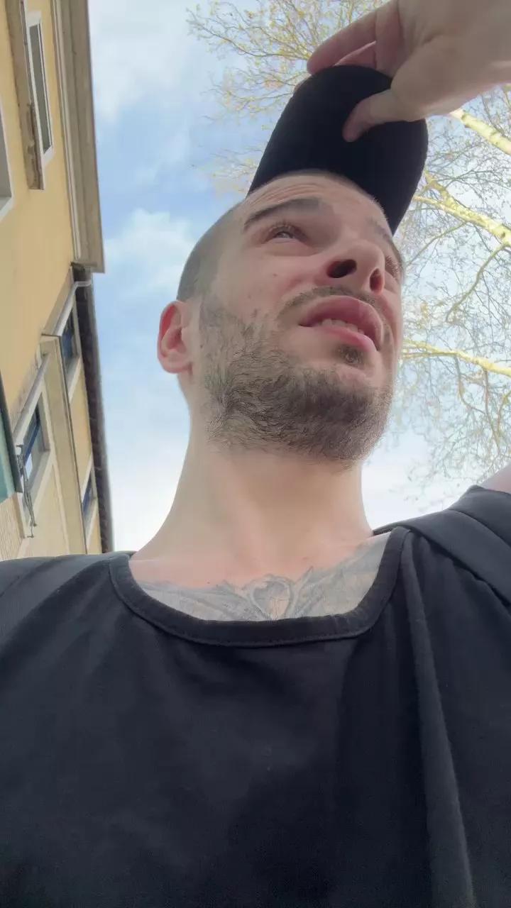 Greyoff on Cam4 