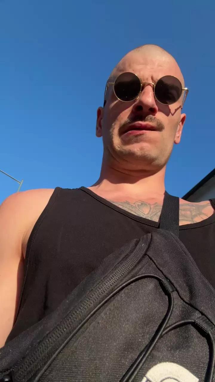 Greyoff on Cam4 
