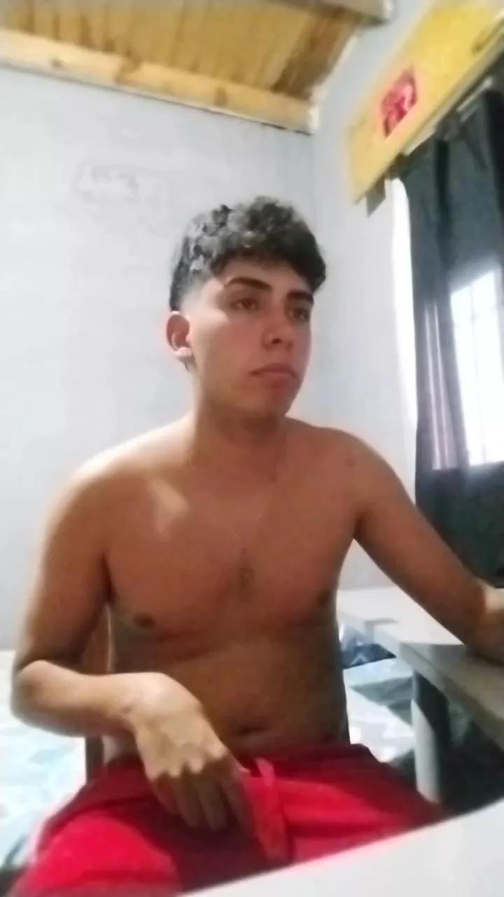 grossofy on Cam4 