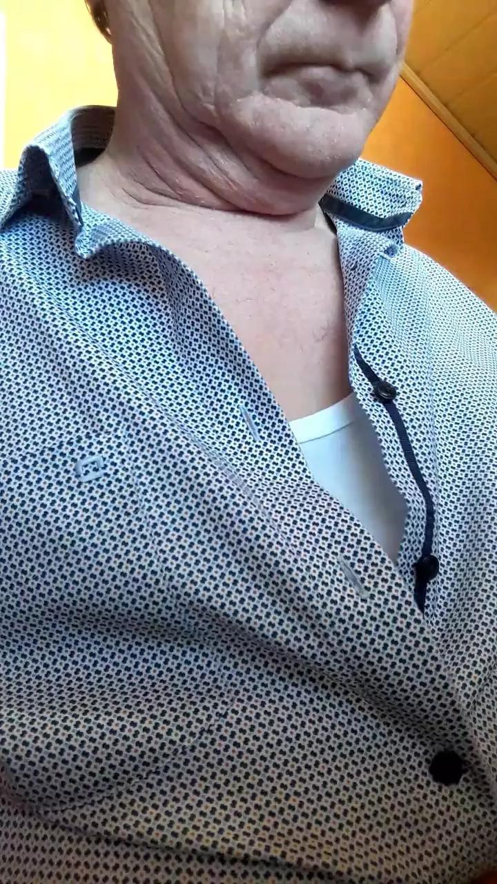 guenter_57 on Cam4 