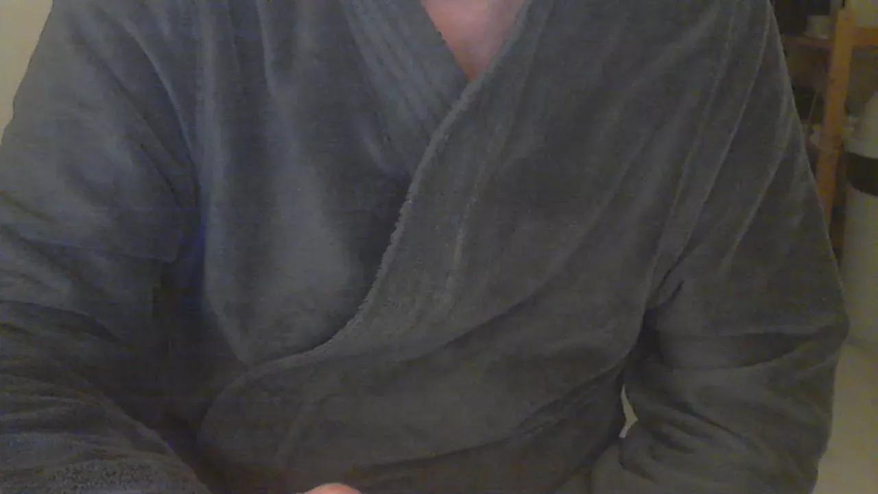 hairybull on Cam4 