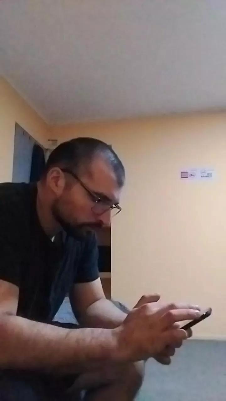 Hanroll on Cam4 