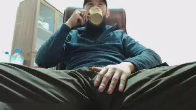 hardbigcockk on Cam4 