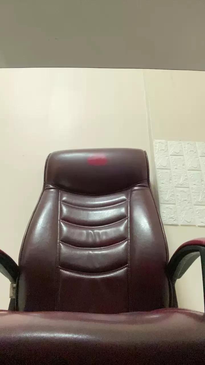 hardbigcockk on Cam4 