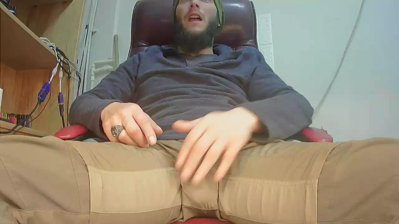 hardbigcockk on Cam4 