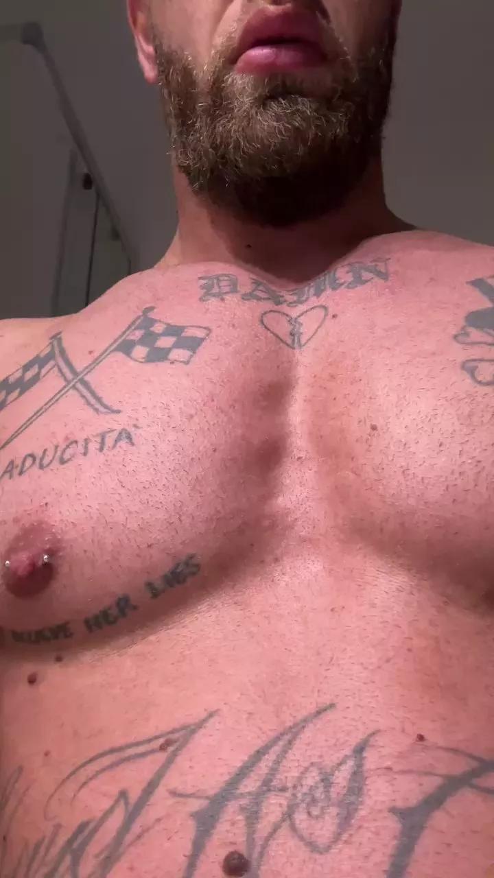 Hardmuscle_ on Cam4 