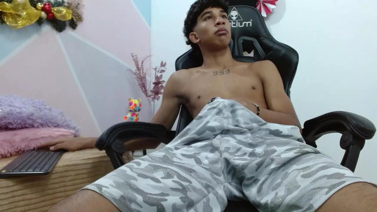 hares_mds on Cam4 