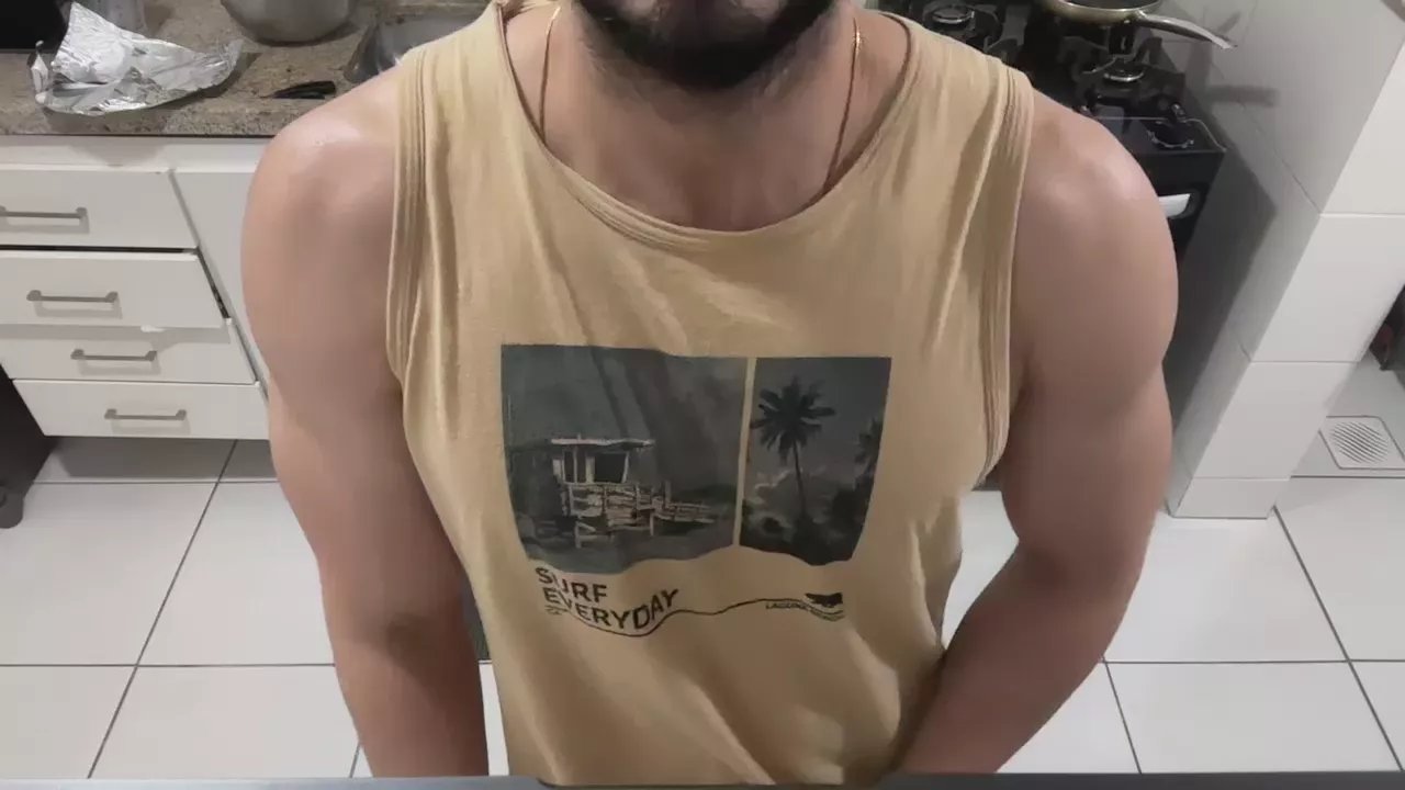 Offline harken_daz2 on Cam4