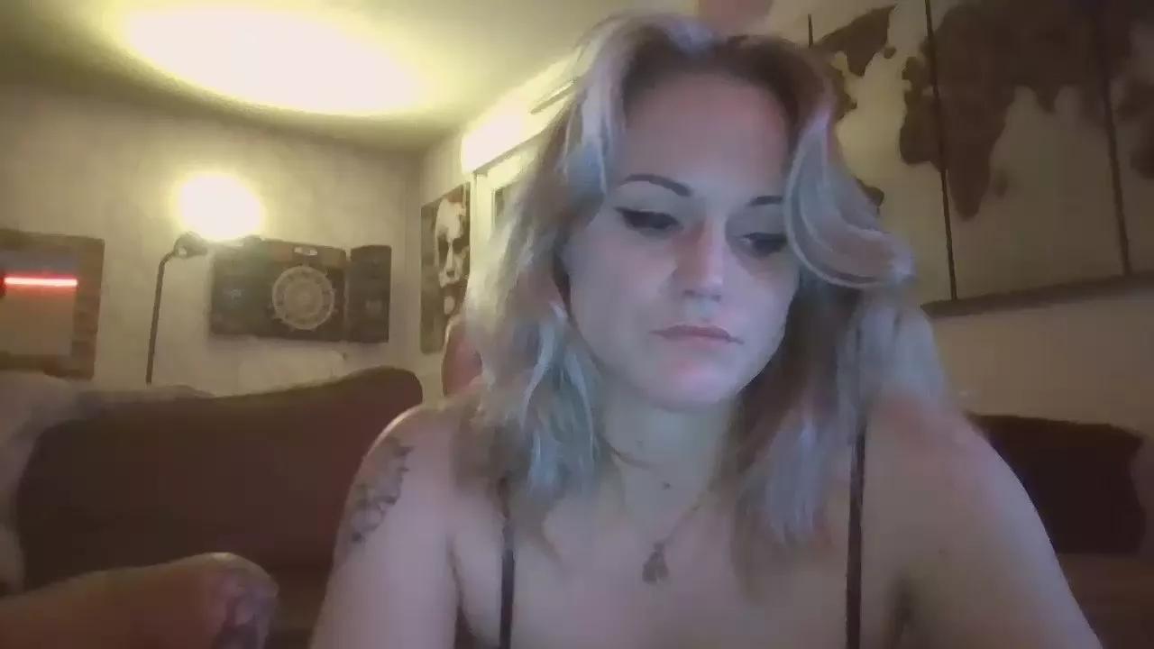 Harleyjoker59 on Cam4 